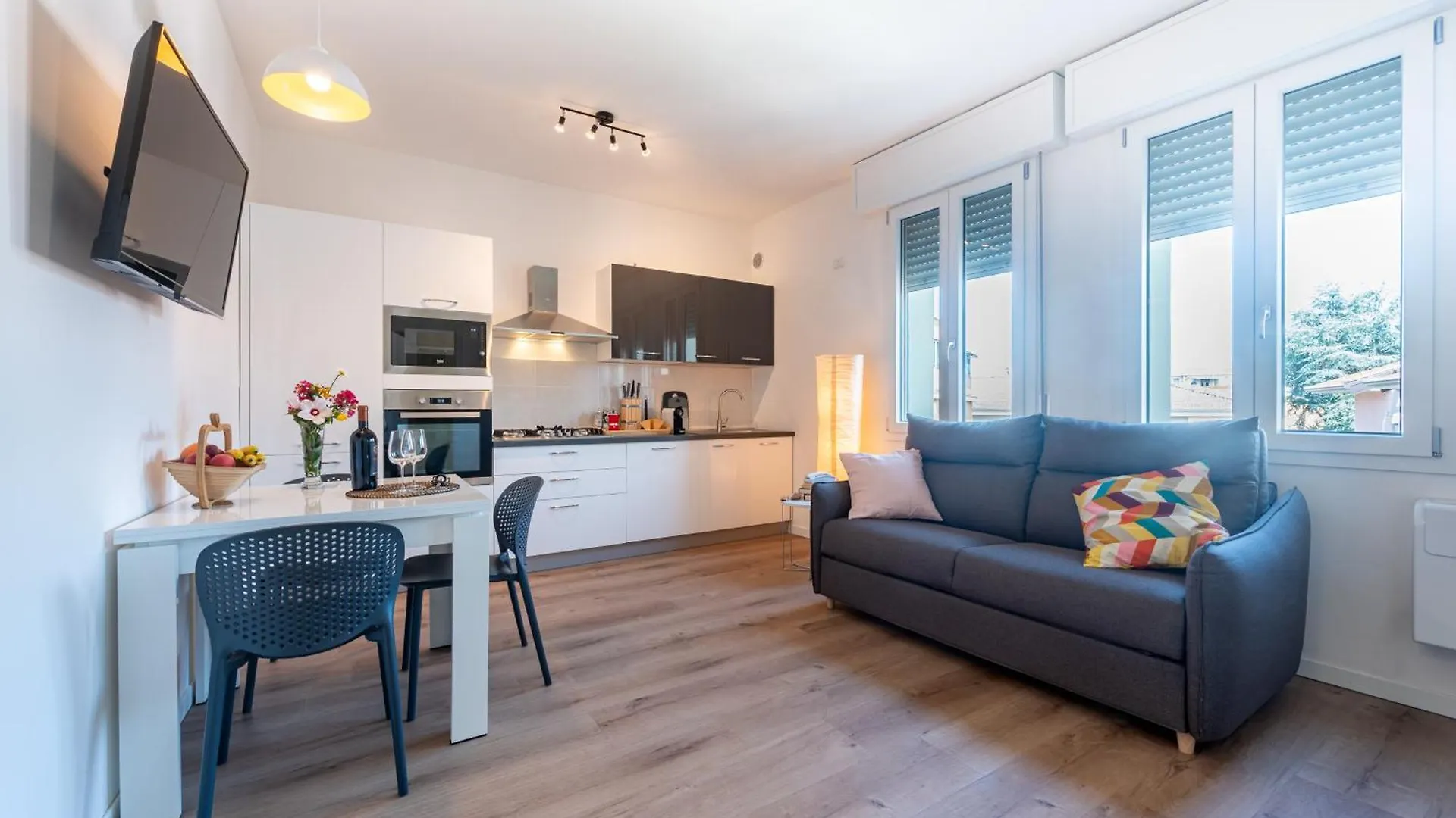 Apartment Chic Parma Little Flat Near City Center